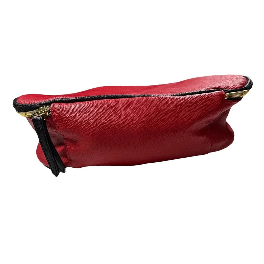 Elizabeth Arden Red Round Makeup Case World Color Faux Leather Pom Pom Bag
